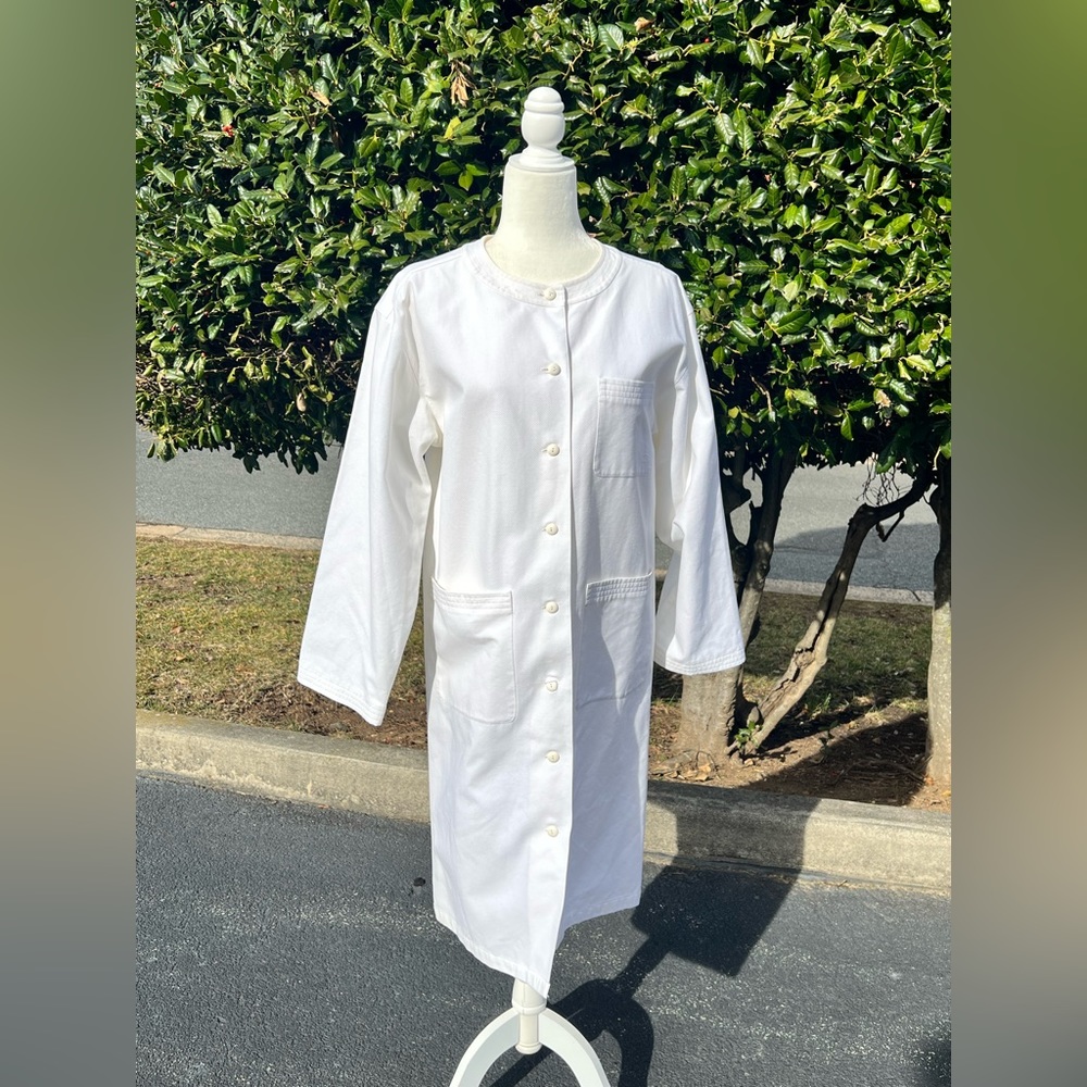 Vintage Chanel Spa Robe - Picture 2 of 12
